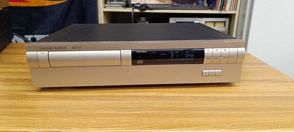 CD програвач Harman Kardon HD7525