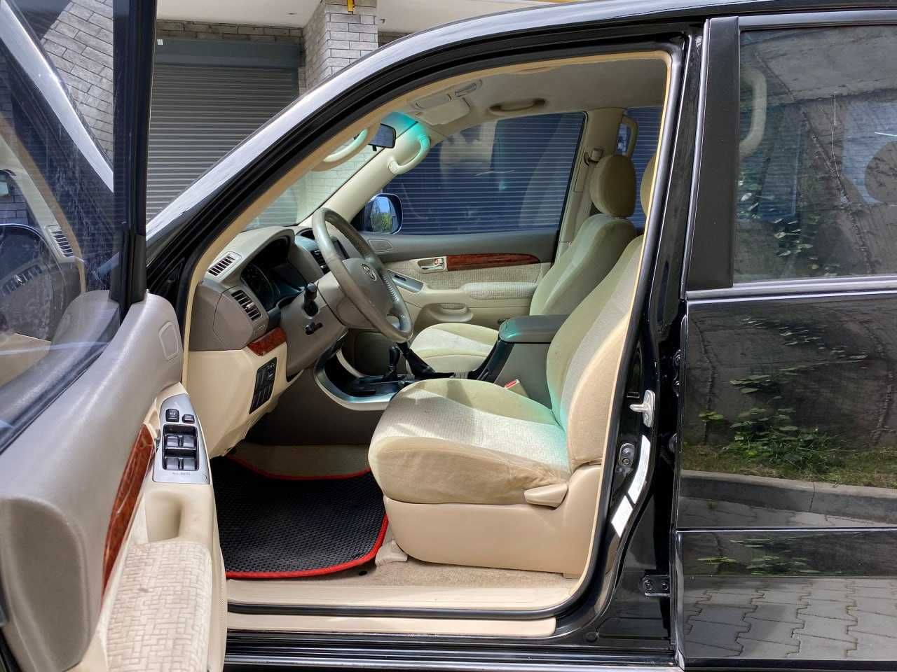 Продам Toyota Land Cruiser Prado 2005. Можна в розстрочку, під викуп.