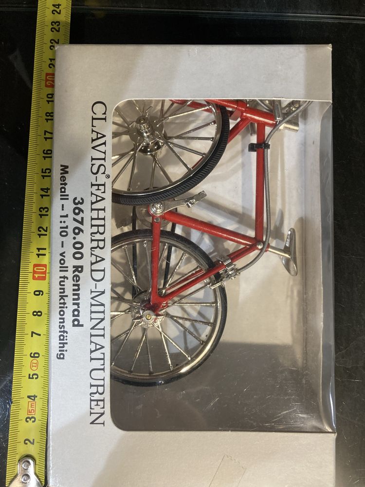 Miniaturowy rower szosowy Clavis 1:10 dla kolekcjonera i dla dekoracji