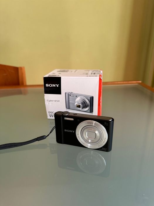 Sony Cybershot DSC-W810 - Caixa original e Acessórios