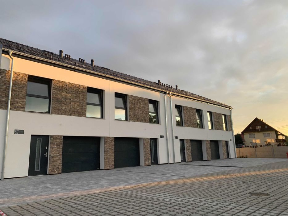 BEZCZYNSZOWE  ostatni segment 114m2