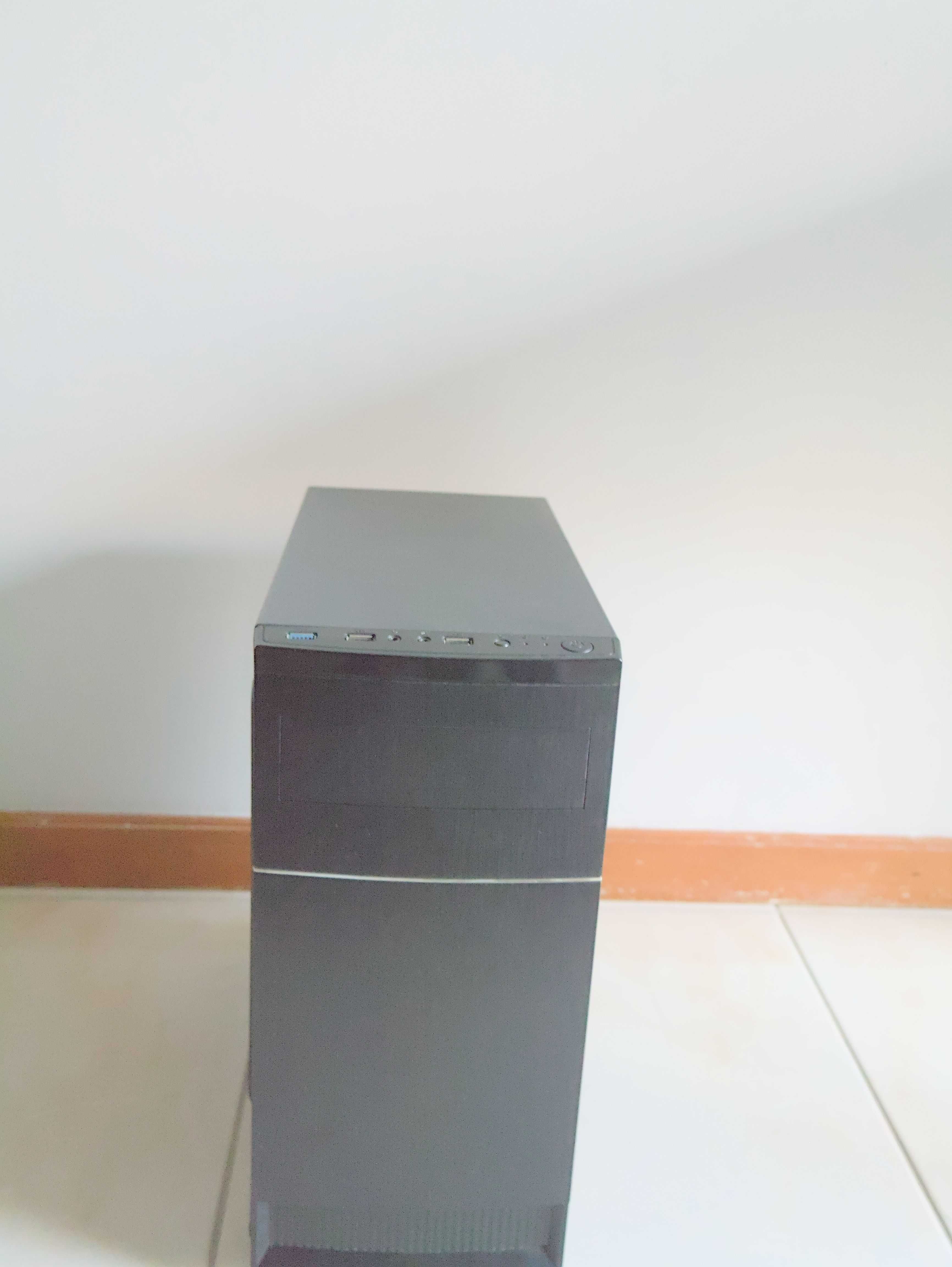 Caixa Nox Virtus