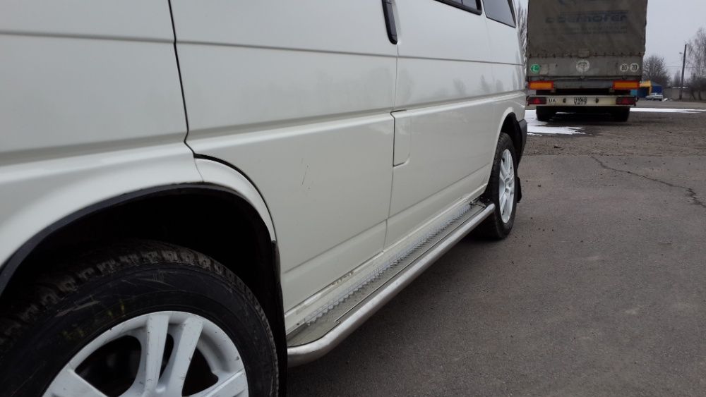 Кенгурятники для Фольцваген Т-4 Volkswagen Transporter T4 - Автообвес
