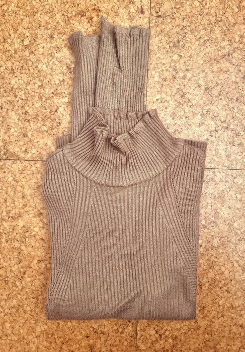 Camisola de malha em tons de castanho/ dourado Stradivarius, tamanho S