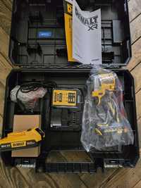 Dewalt zakretarka dcf850, bateria 2ah, ladowarka, walizka tstak, nowe.