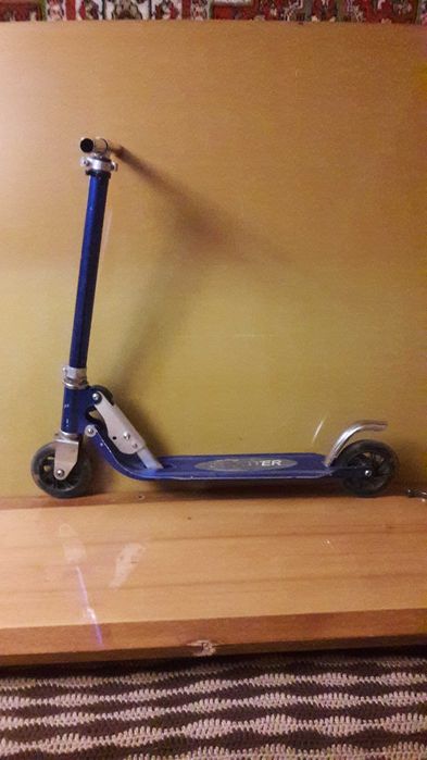 Самокат дитячий  складний.