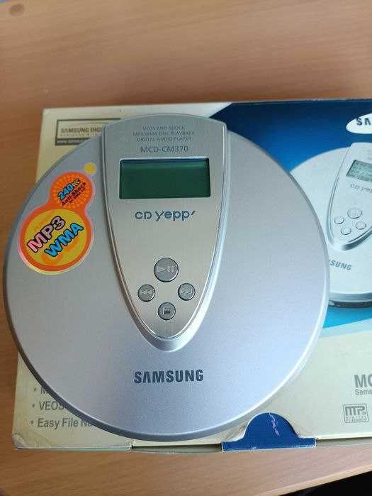 MP3-плеєр Samsung MCD-CM370