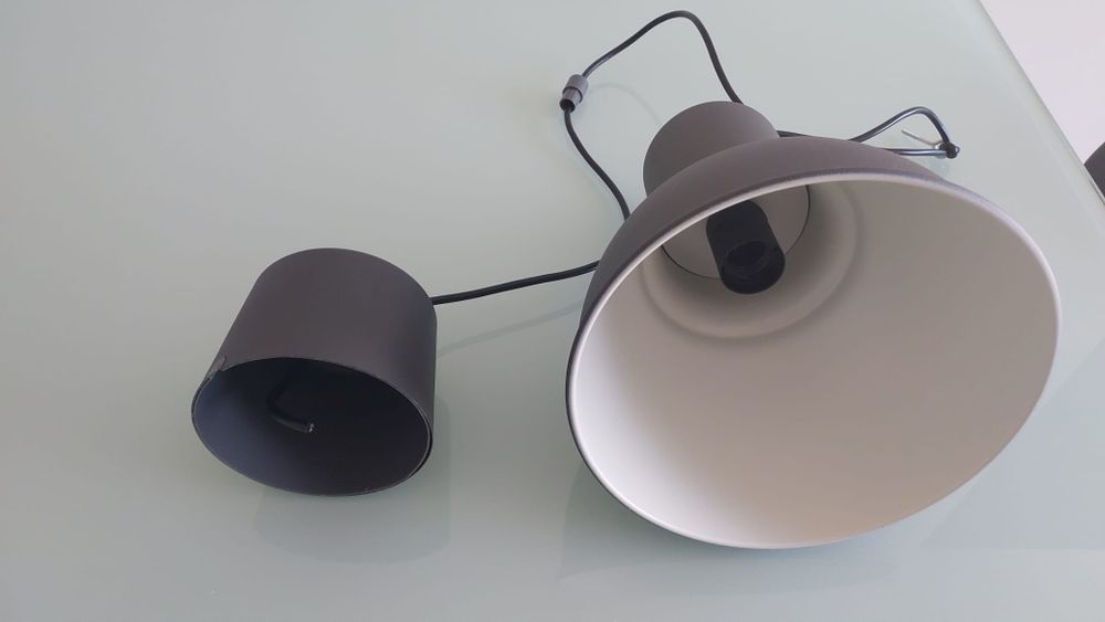 Candeeiro suspenso Ikea modelo Hektar
