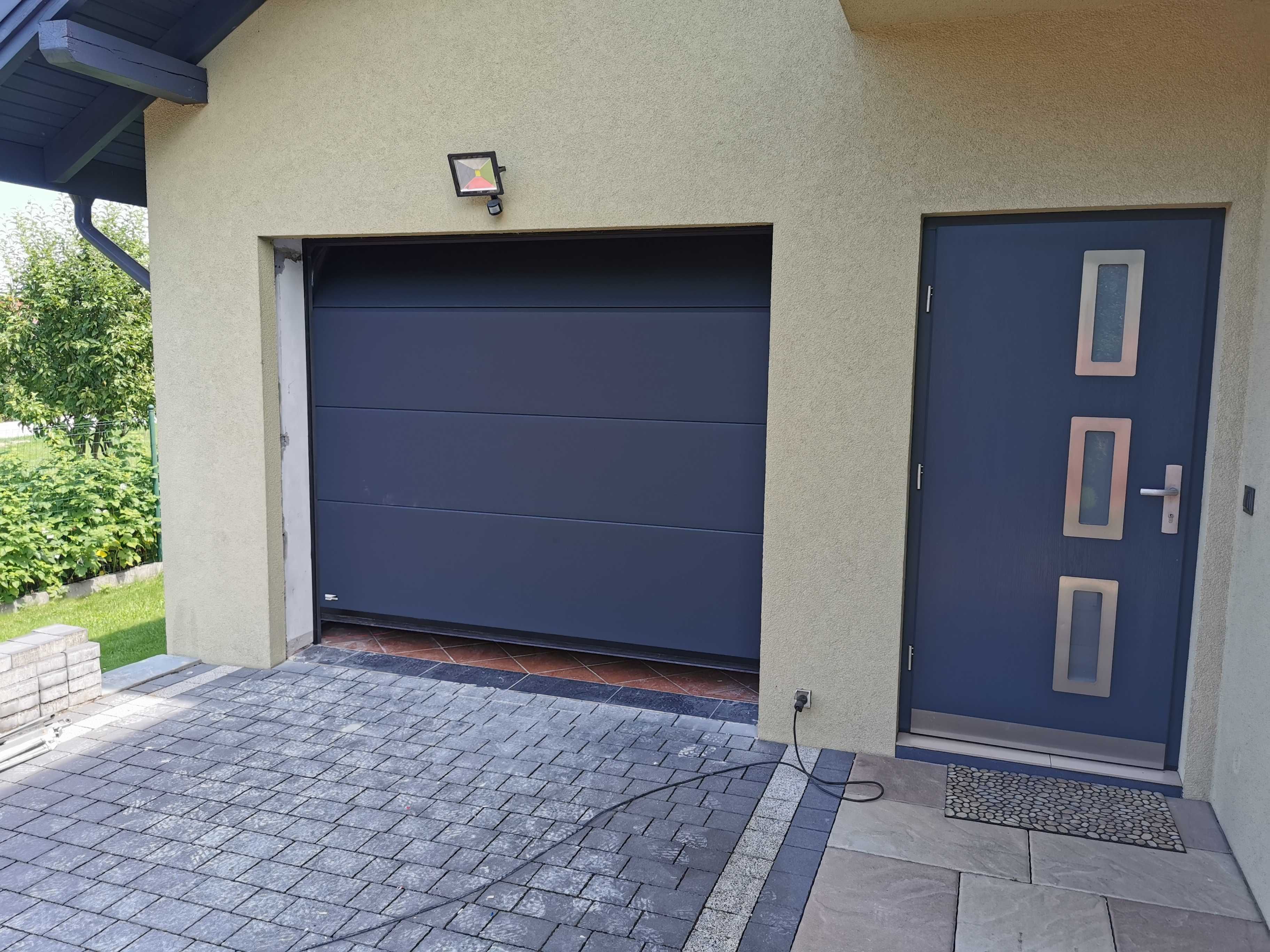 Brama garażowa 5000x2050 ANTRACYT MAT 7016 + Napęd