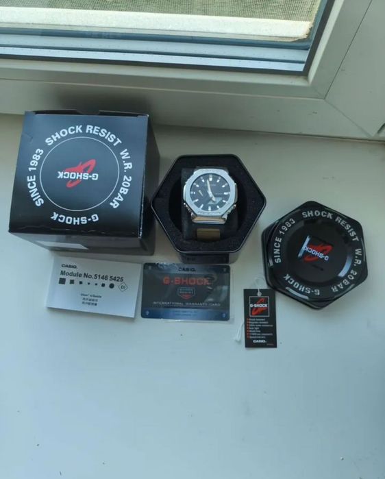 Наручные часы Casio G-Shock GM2100C