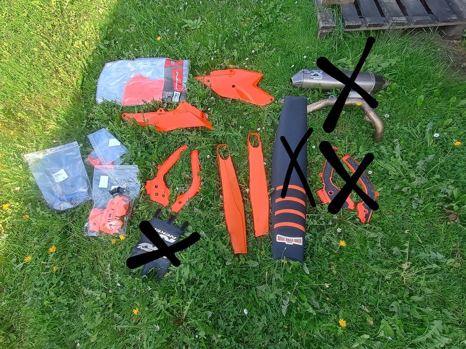 KTM 16-18 części i inne akcesoria  plastiki CENA ZA WSZYSTKO