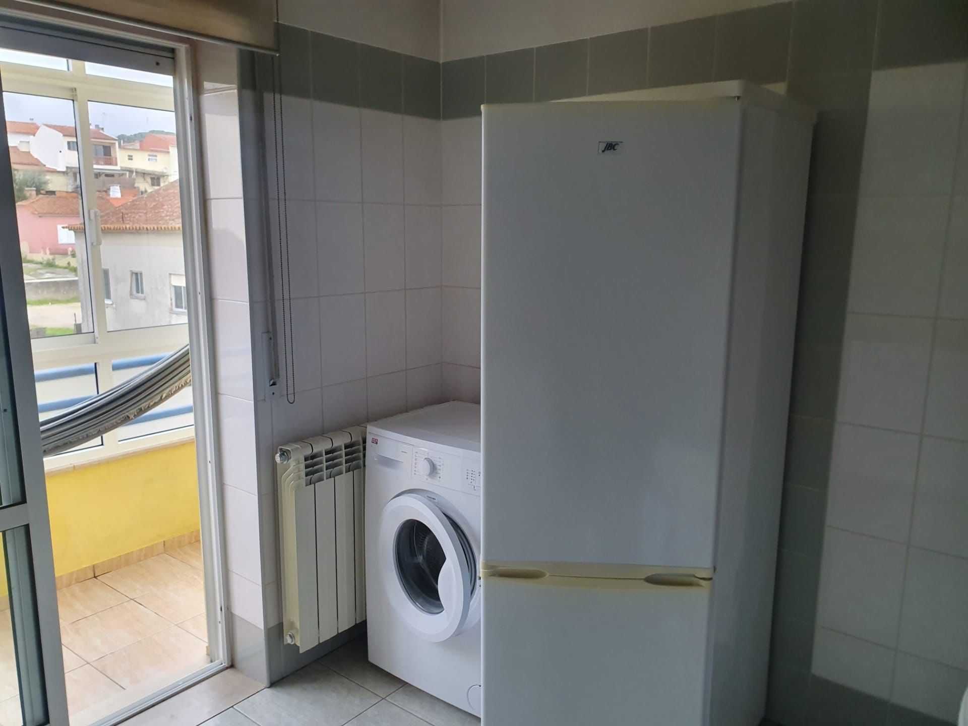 Apartamento T2 Totalmente Mobilado à Venda – Estrada da Estação-Leiria