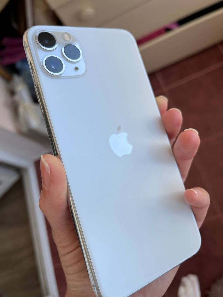 Iphone 11 pro max silver 256 ГБ neverlock