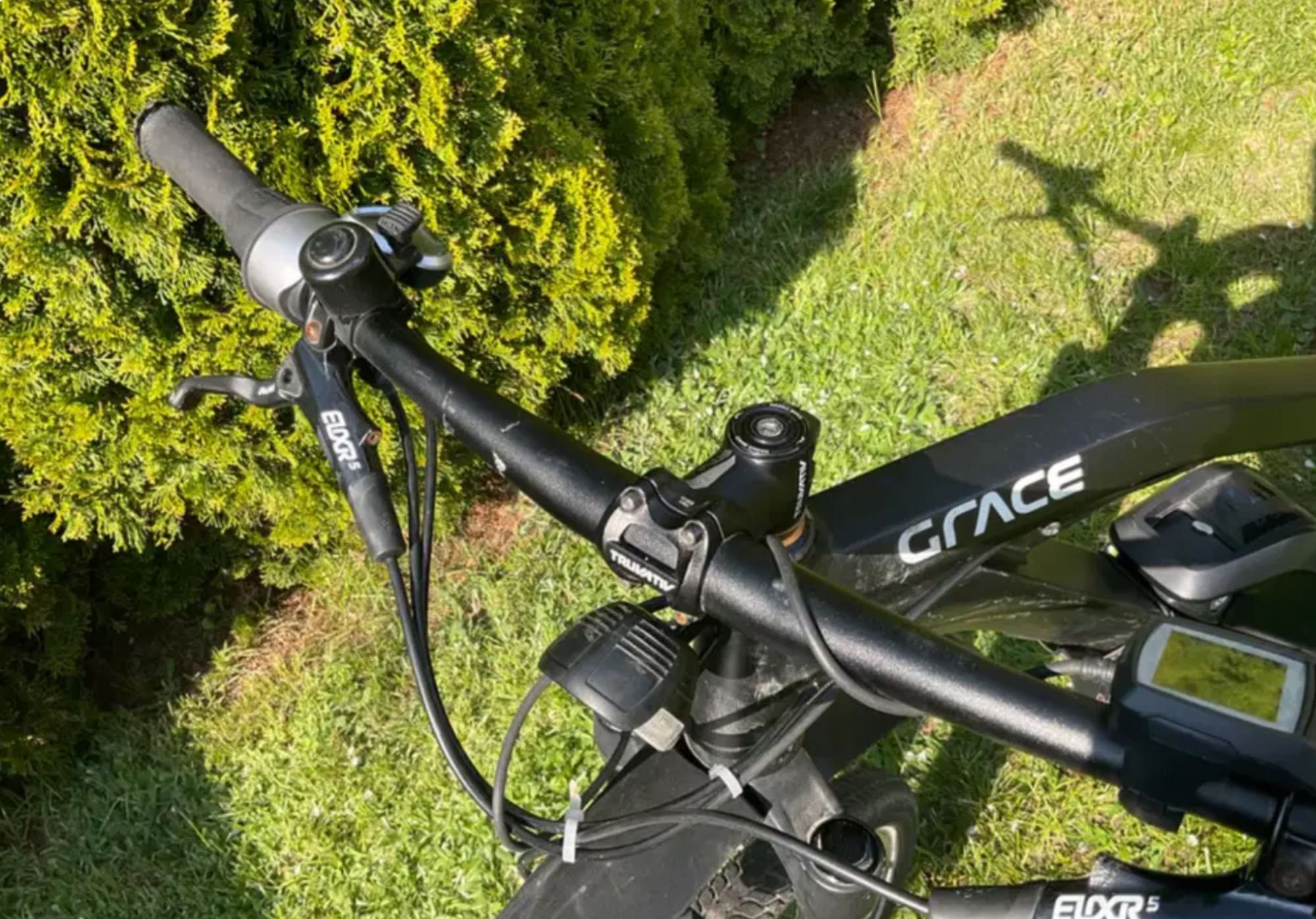 Grace MX 2 elektryk Bosch Performenc Nuvinci 360 Pasek Gates Carbon