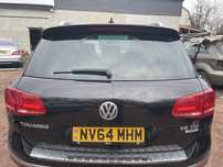 Ляда кришка багажнику Touareg 2 nf fl Rline LC9X таурег кляпа