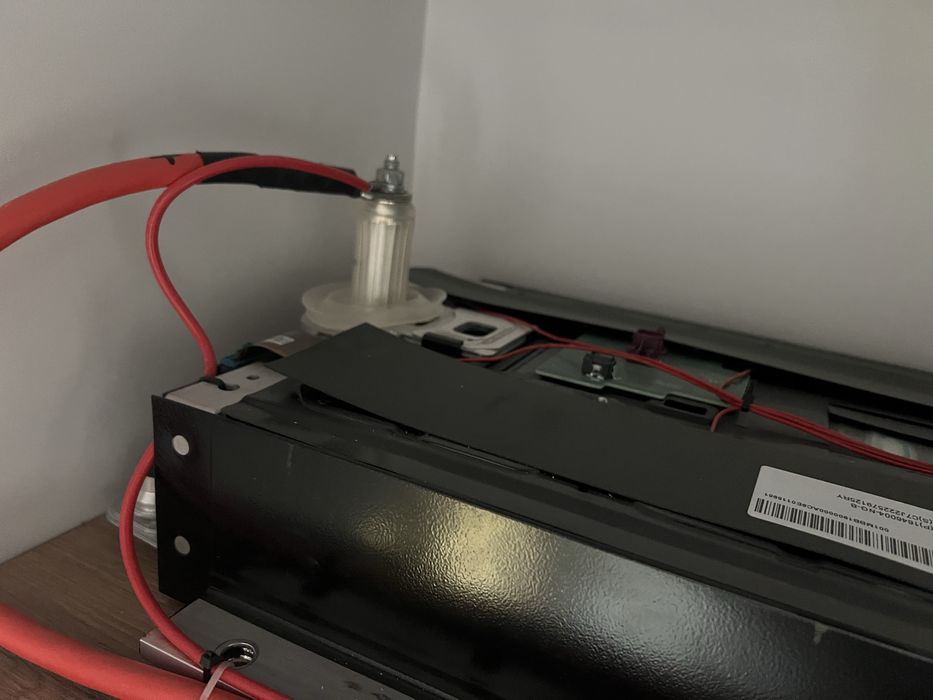 Акумуляторна батарея 9.2квт .резервного живлення