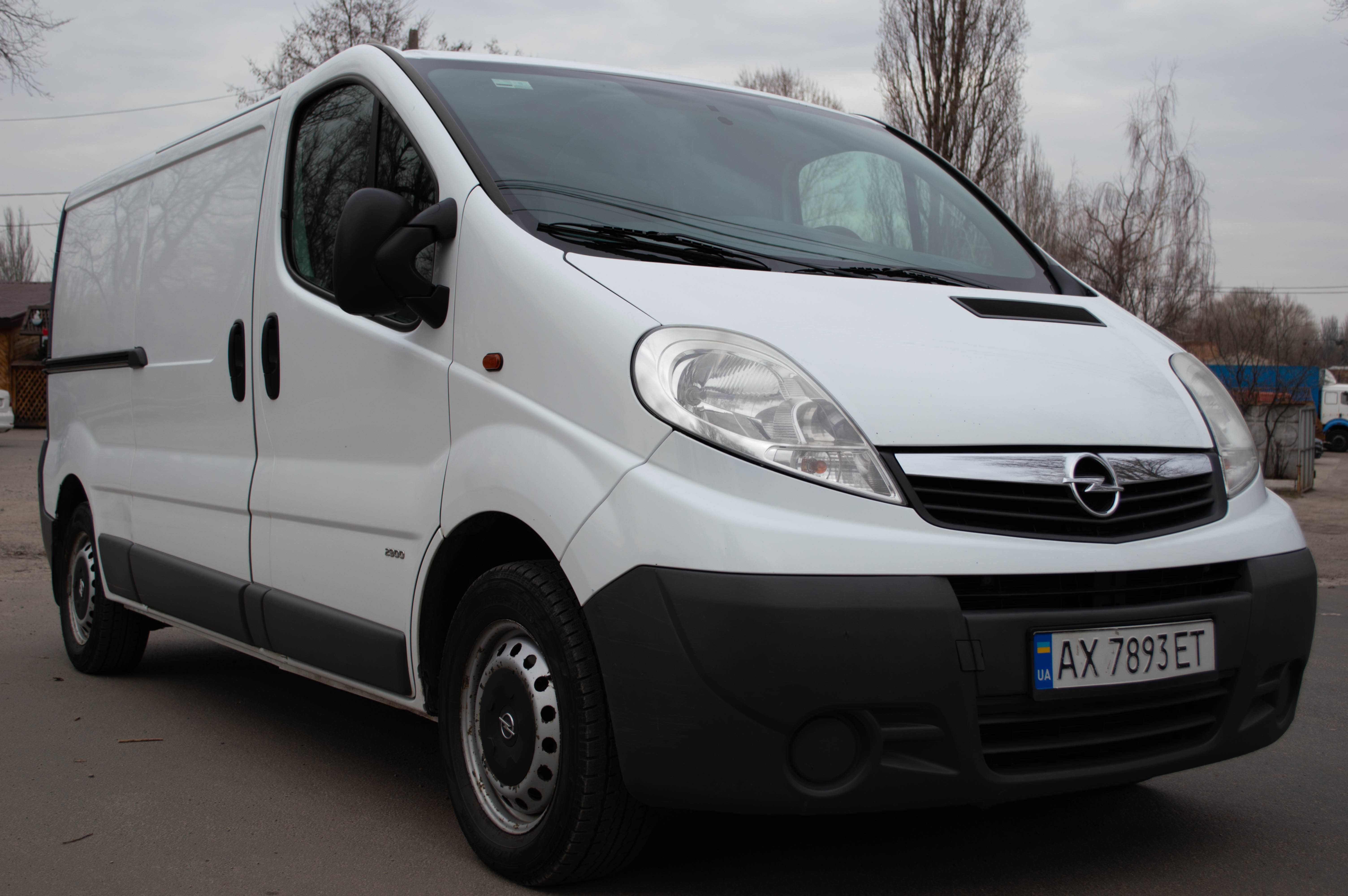 Opel Vivaro 2013 I покоління /A (FL)