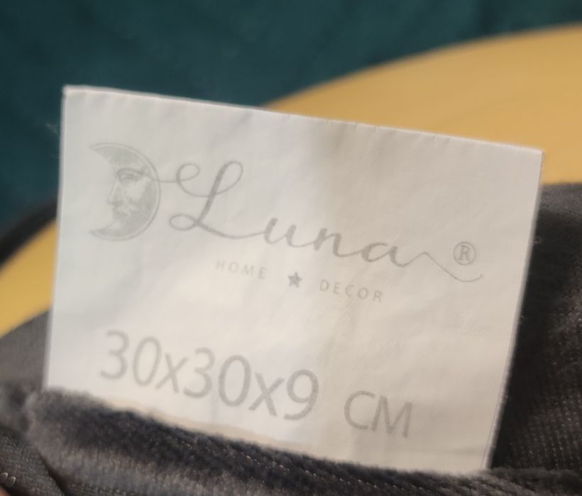 Ортопедична подушка Luna 30x30x9 см