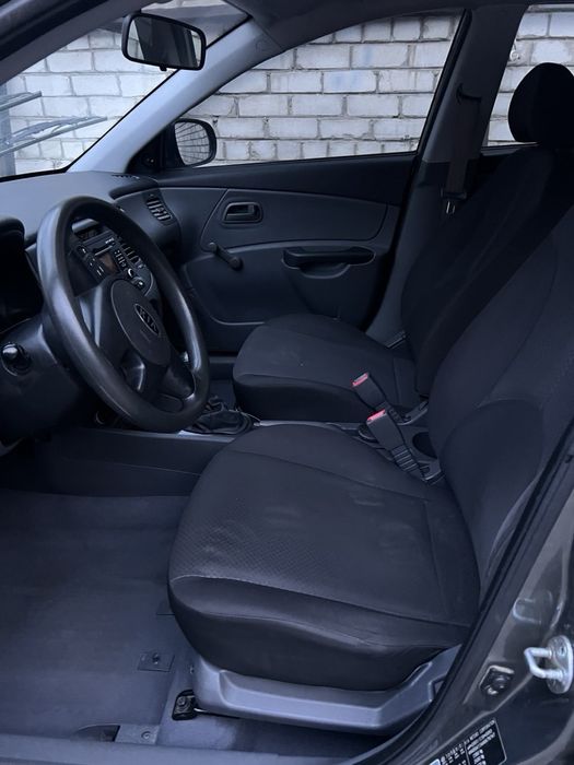 Продам Kia Rio 2010