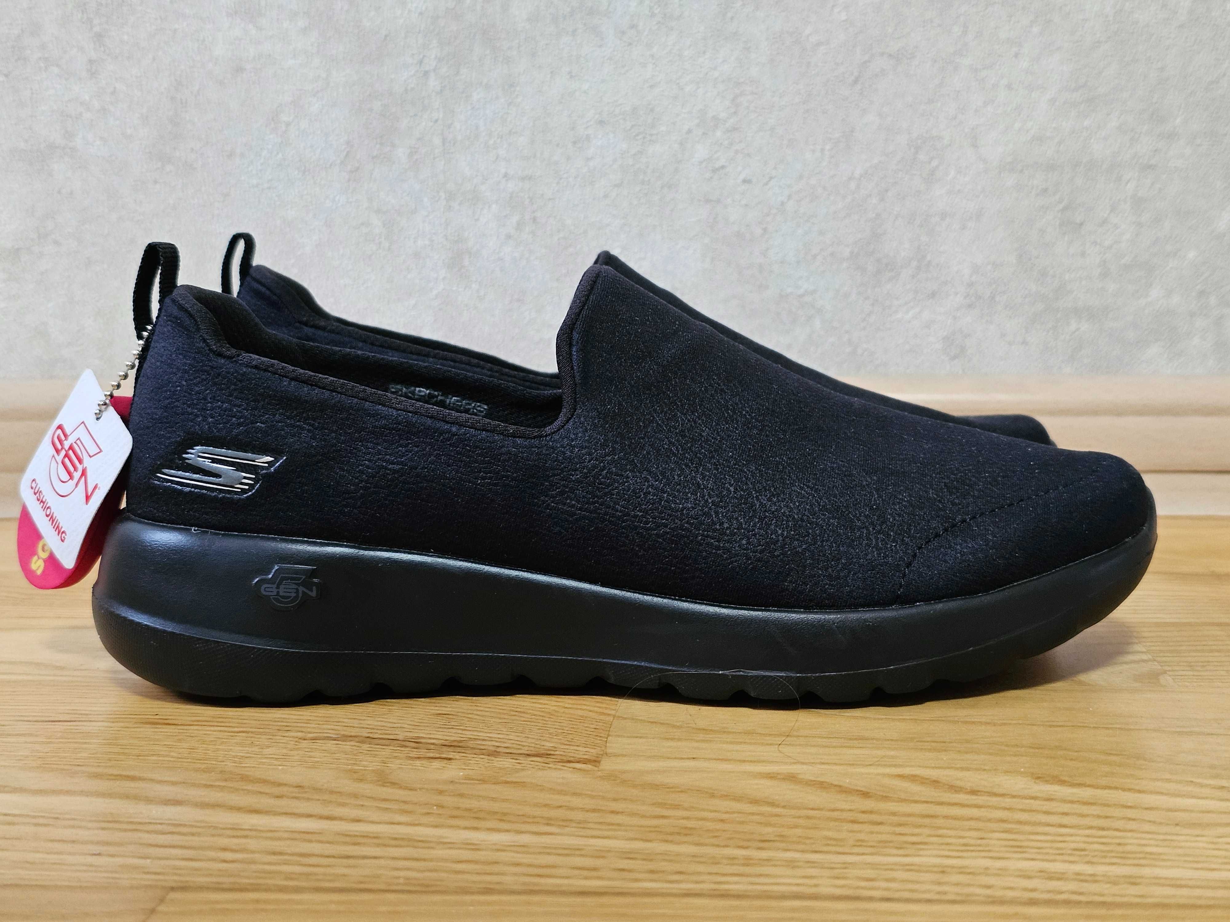 Мокасини сліпони Skechers "Sassies Butterfly" 38розмір/25см