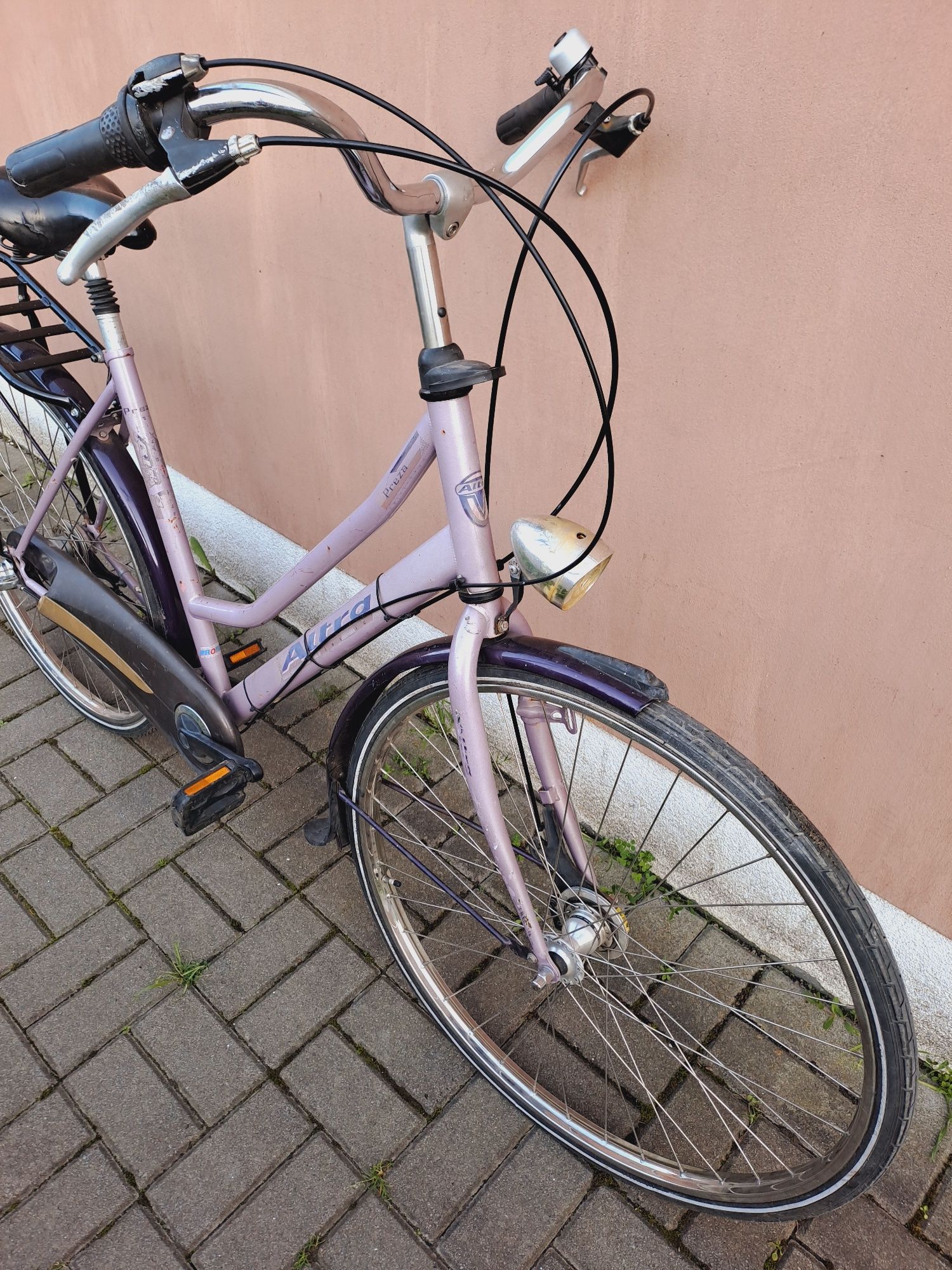 Велосипед  дамський  Altra на 28" кол.  з Німеччини