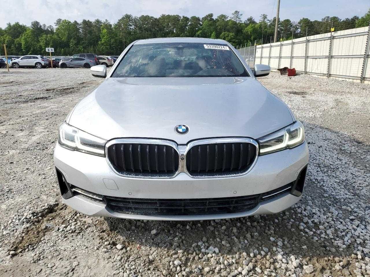 BMW  530E   2021