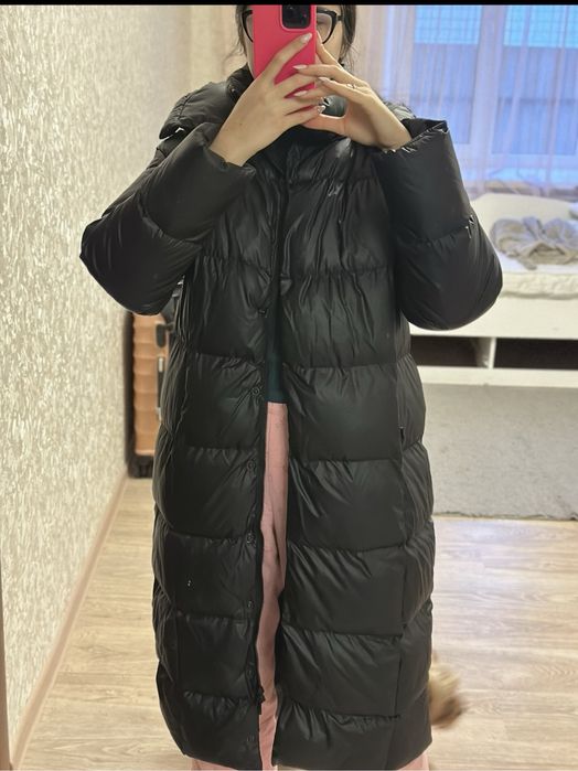 Продам жіночий пуховик