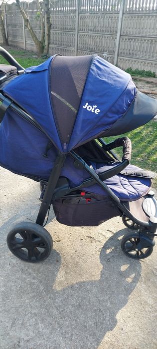 Wózek spacerowy Joie