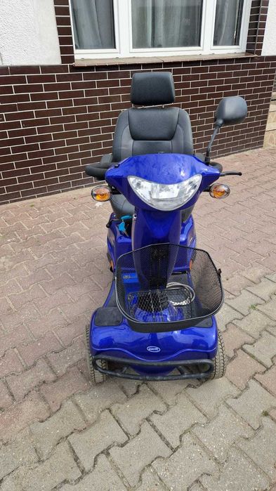 Skuter wózek inwalidzki elektryczny dla seniorów INVACARE + ŁADOWARKA