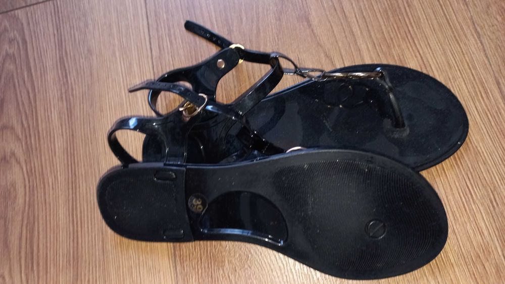 Sandałki damskie gumowe czarne japonki sandały r. 39 nowe