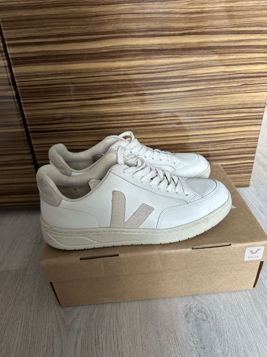 Шкіряні кеди бренду Veja , р.39