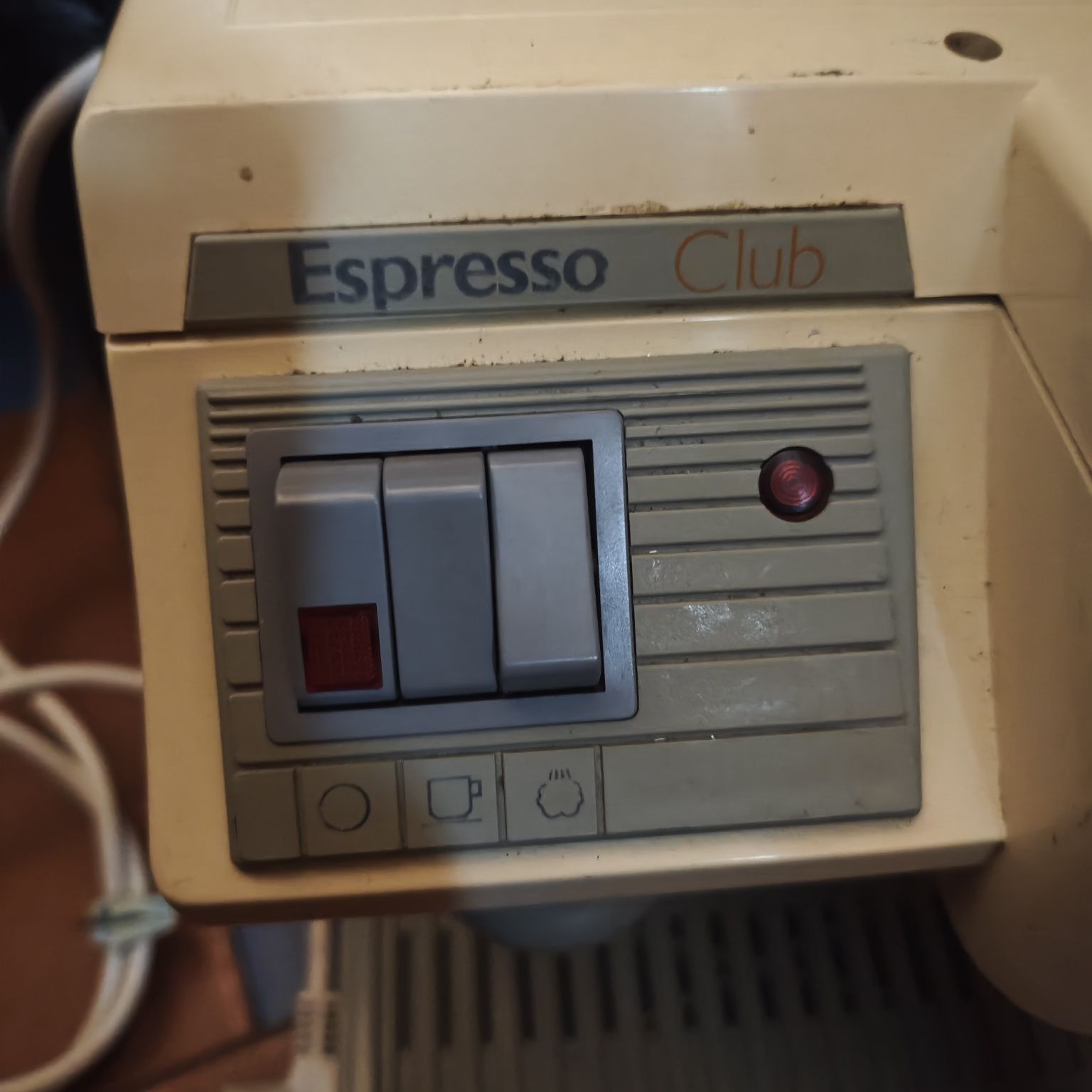 Máquina de café com manipulo da marca espresso club