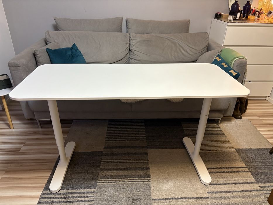 Ikea Bekant biurko 140x60