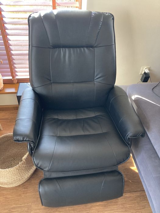 Fotel z funkcją masażu