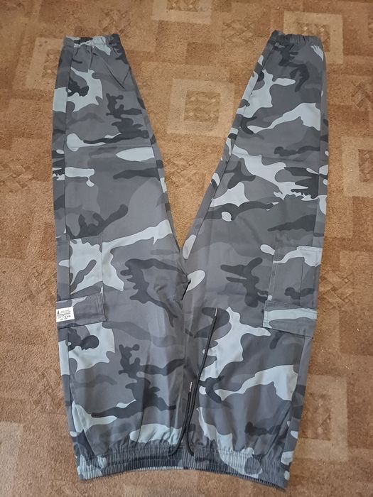 Sprzedam spodnie nowe