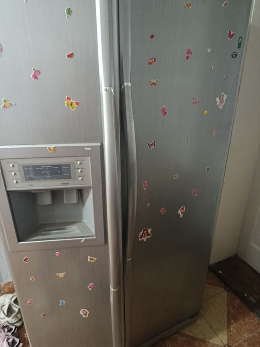 Продам холодильник