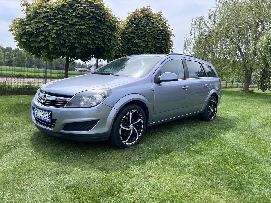 Opel Astra H Kombi wynajem wypożyczalnia aut OKAZJa 30dni 2200zł