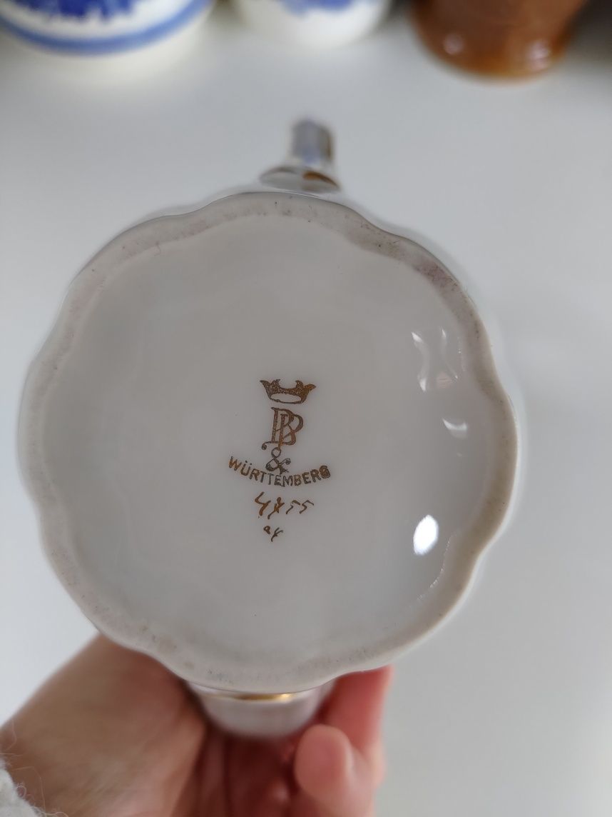 Dzbanek w kwiaty porcelana niemiecka Wurttemberg