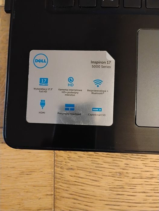 DELL Inspiron 17