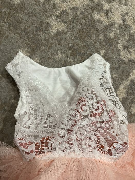 Святкова сукня для дівчинки 1-2 роки