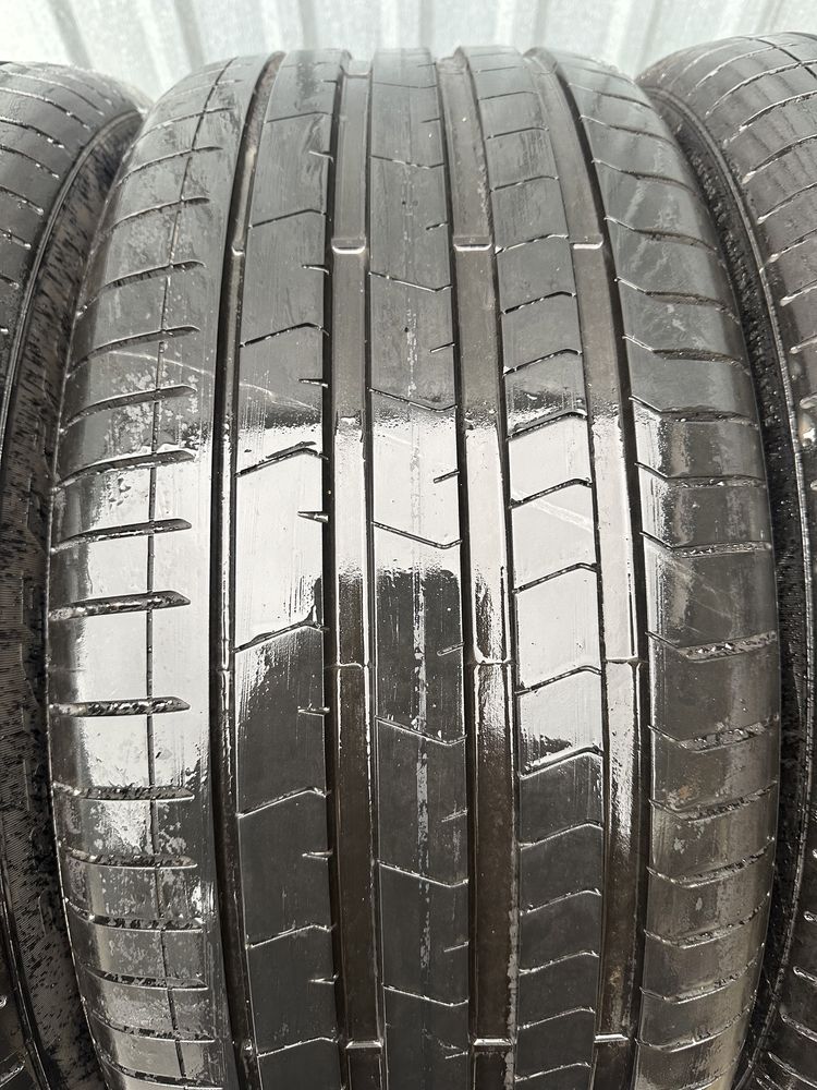 285/45/21 pirelli