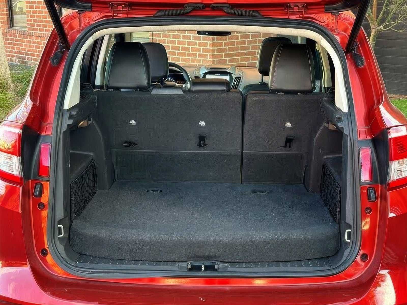 2018 Ford C-Max Hybrid Titanium