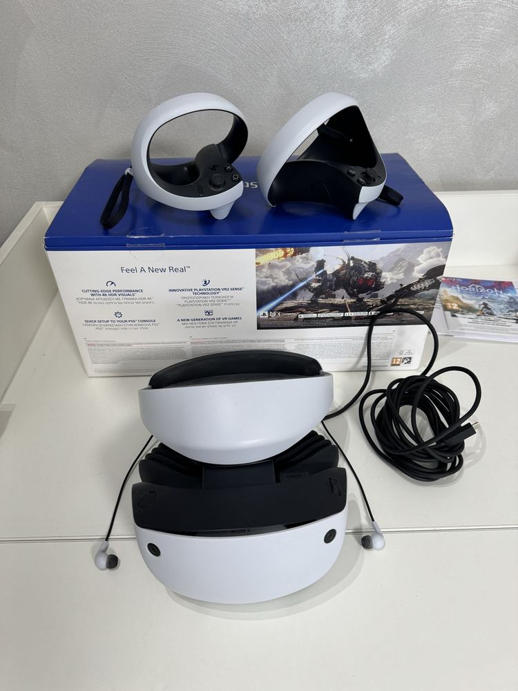 Окуляри віртуальної реальності VR2 на Sony PlayStation