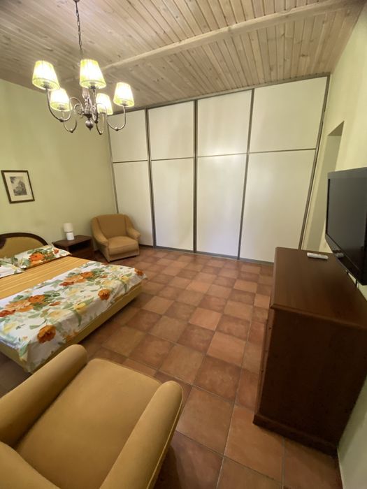 Сдам дом в Аркадии. Хрустальный переулок. Красивый участок, до мая.