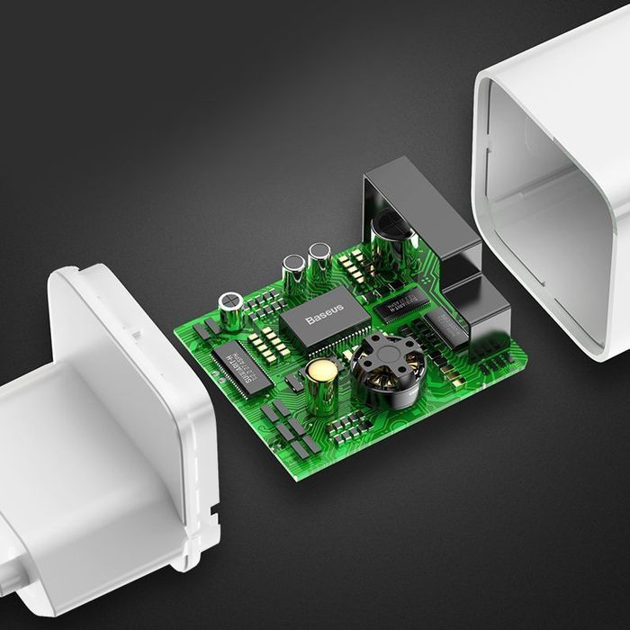 Ładowarka sieciowa Baseus Charging Quick Charger z Quick Charge 3.0