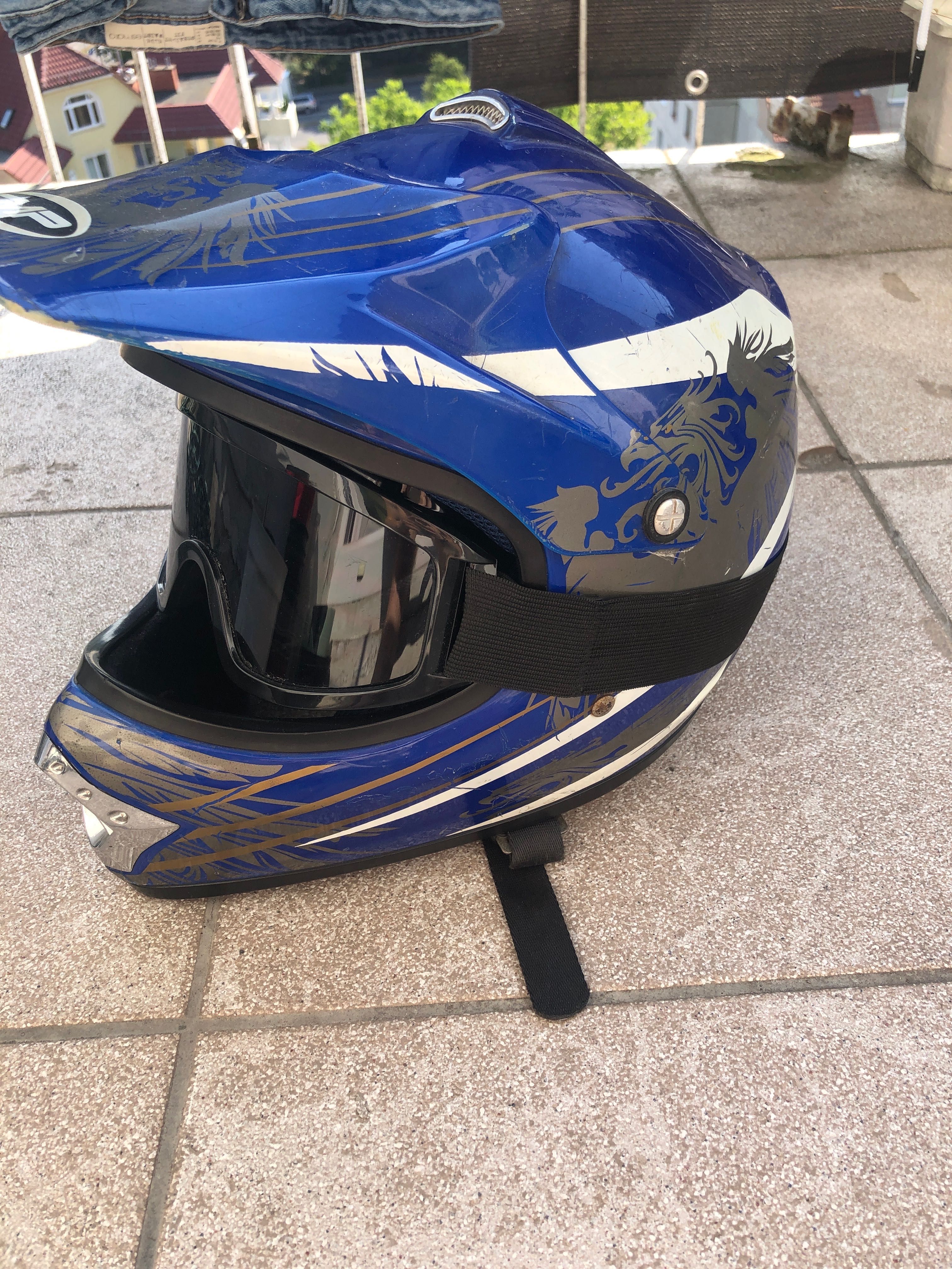 Kask na rower/cross + gogle przyciemnione