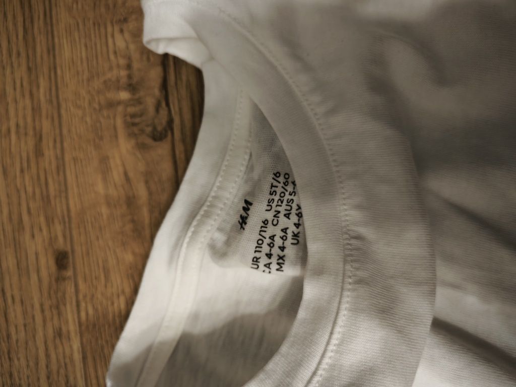 Elegancka bluzka bluzeczka biała falbanki 110/116 98/104