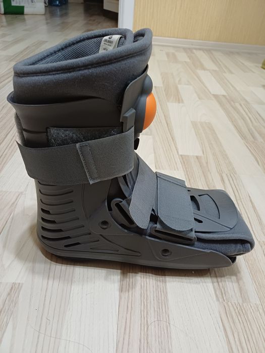 Ортез гомілковостопного суглоба Orliman Fix Air Short Walker EST-092