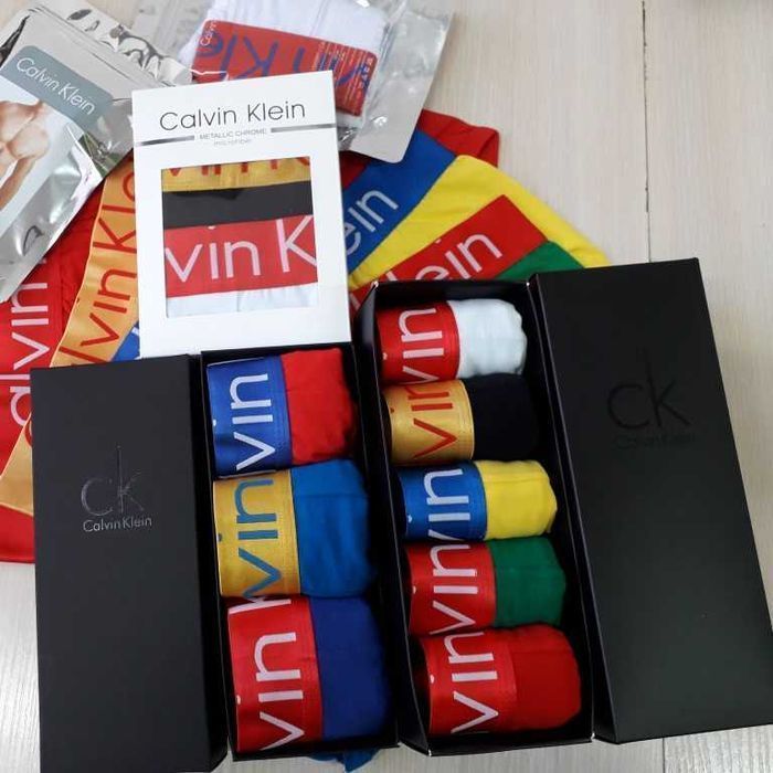 Чоловічі преміум боксери Calvin Klein серія Black. Мужские трусы/белье