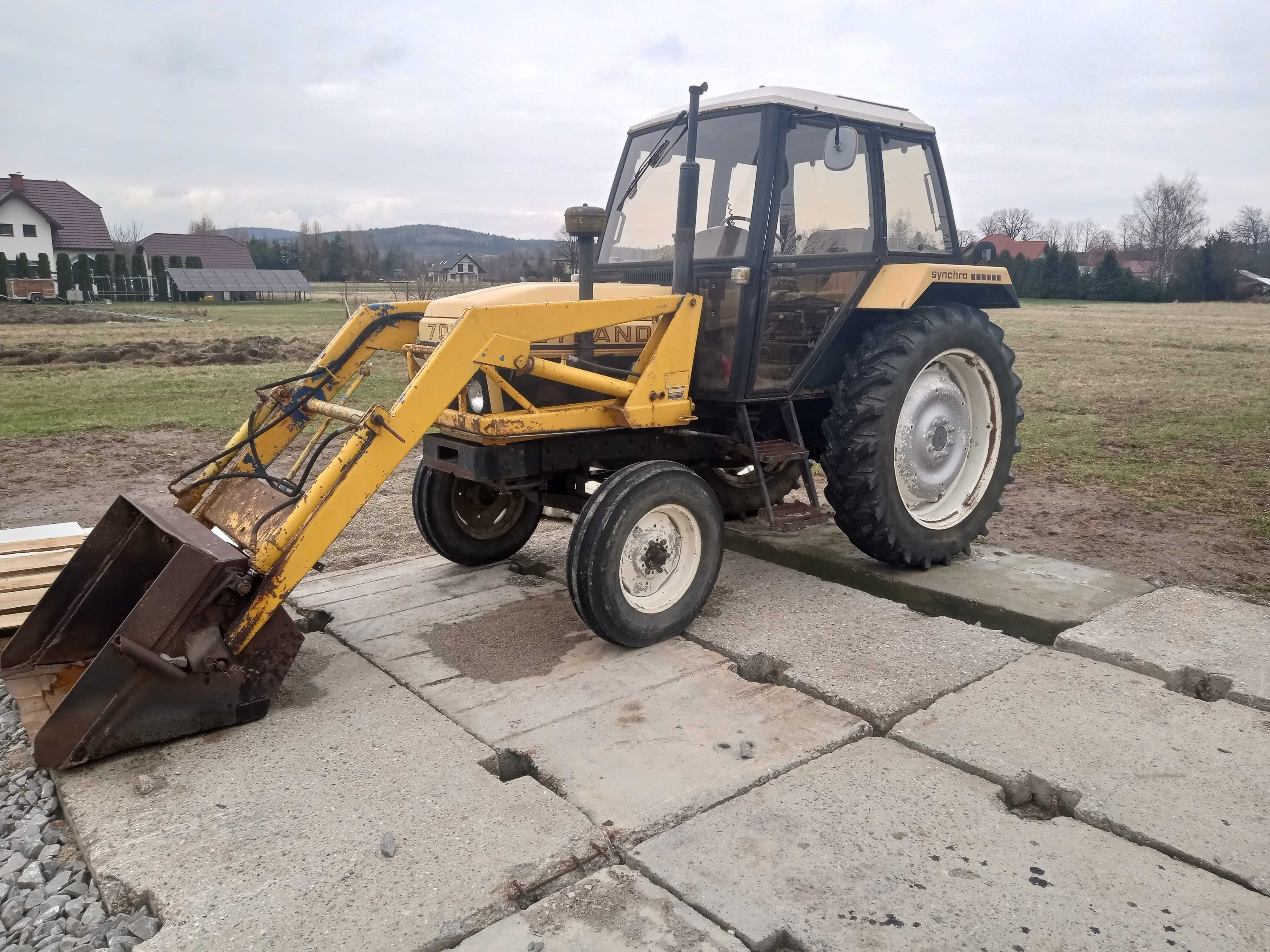 Traktor ciągnik rolniczy Leyland 702 + tur oryginał